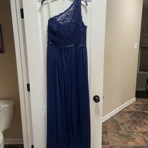 David's Bridal Navy One-Shoulder Chiffon & Lace Gown - Size M - Picture 1 of 2